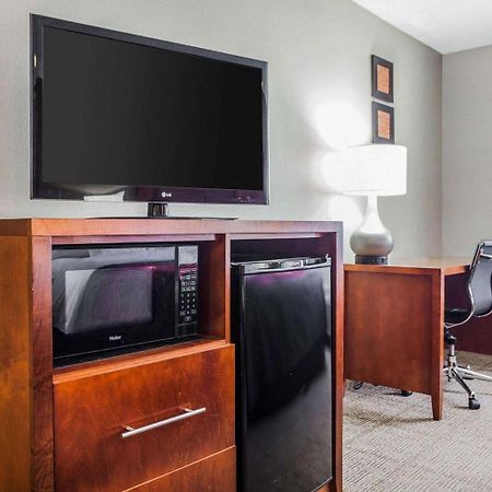Comfort Inn & Suites Moberly Esterno foto
