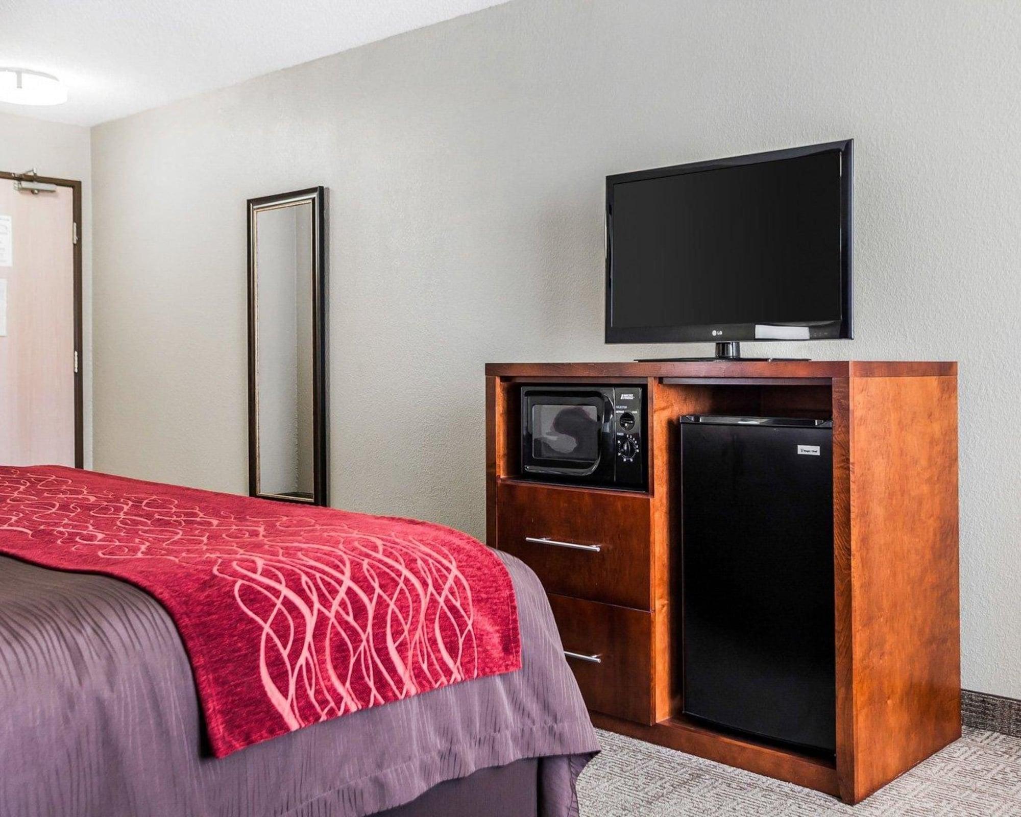 Comfort Inn & Suites Moberly Esterno foto