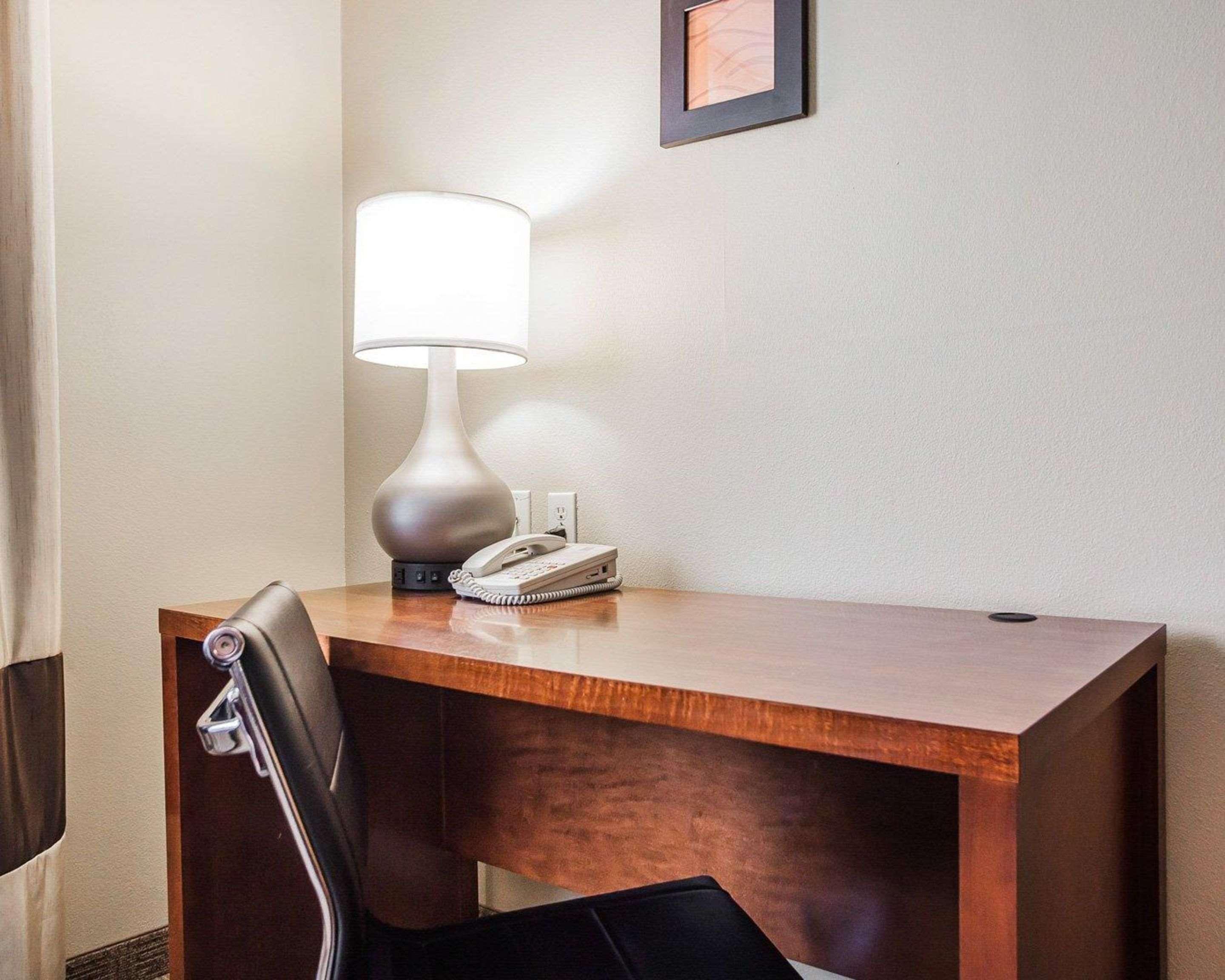 Comfort Inn & Suites Moberly Esterno foto