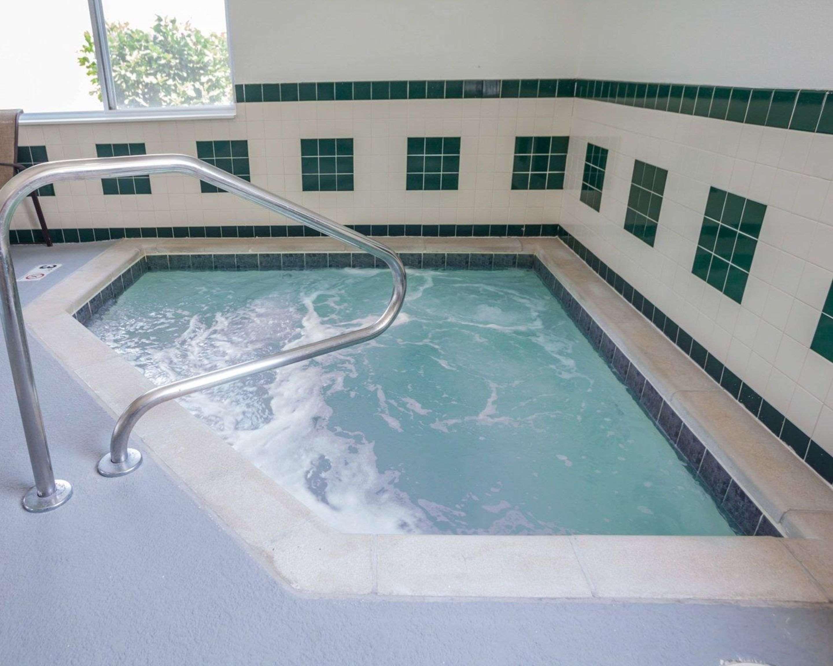 Comfort Inn & Suites Moberly Esterno foto