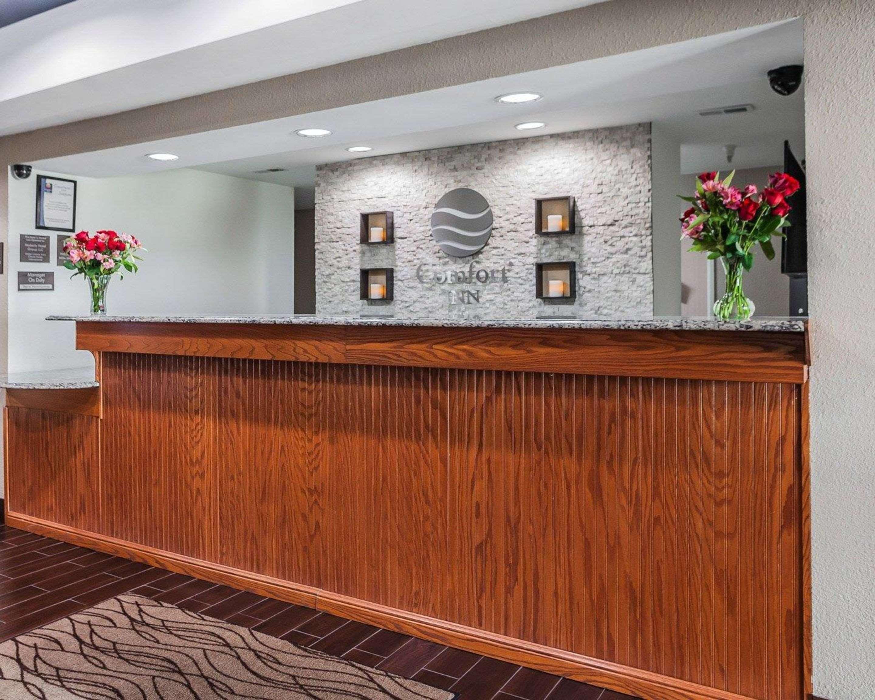 Comfort Inn & Suites Moberly Esterno foto