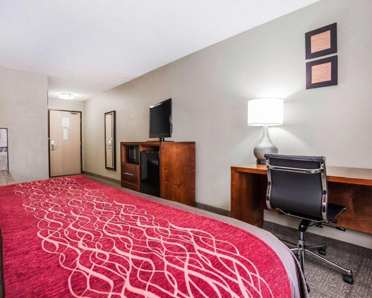 Comfort Inn & Suites Moberly Esterno foto